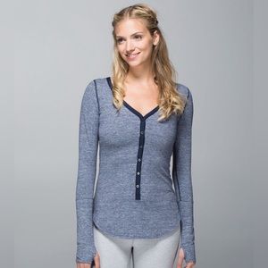 Lululemon Awesoma Henley Long Sleeve Top Womens